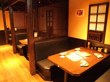 くろ○ クロマル 大崎南口駅前店の雰囲気1