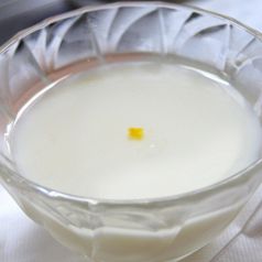 料理メニュー写真 アンニン豆腐