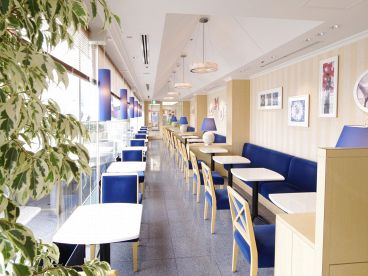 カフェナチュレ 小田急百貨店 新宿店の雰囲気1