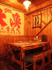 少人数の方はコチラのテーブル席で♪