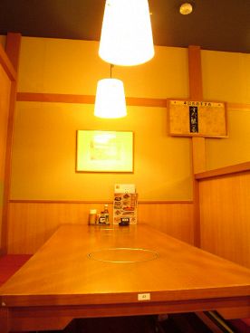 素材屋 伏見店の雰囲気1