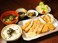 ランチ　とんかつ膳1000円