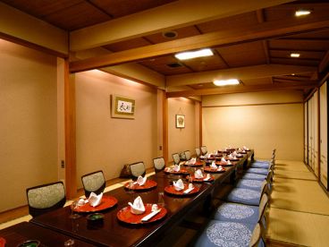 伊勢 名古屋 栄 錦 アパホテル 日本料理の雰囲気1