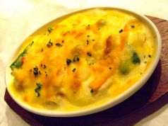 料理メニュー写真&nbsp;かにとパンのグラタン