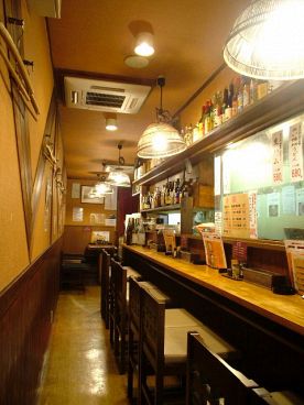 鶏肉卸直営のお店 知俚酉 天神橋店の雰囲気1
