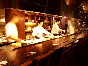 春秋 シュンジュウ 文化村通店の雰囲気1