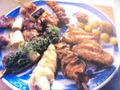 百炎鶏 炭火焼き鶏の写真