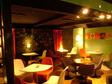 ガストロパブスパーク GASTRO PUB SPARKの雰囲気1