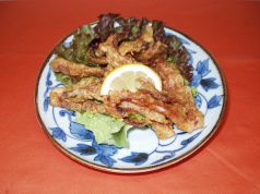料理メニュー写真 ゲソピリ唐揚げ