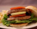 料理メニュー写真&nbsp;Popsダブルバーガー/ダブルつくねバーガー＋\100でチーズバーガーに