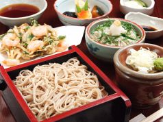 本味楽 さいか屋 川崎店 日本蕎麦 天麩羅の写真