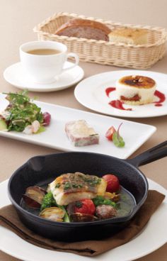 キハチ KIHACHI カフェ 福岡三越のおすすめ料理1