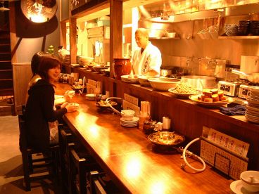 六傳屋 中京区 先斗町通四条の雰囲気1