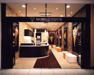 モミ アンド トイズ MOMI&TOY'S コレットマーレみなとみらい店の雰囲気1