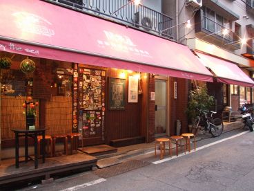 開花屋 バイ ザ シー BY THE SEAの雰囲気1