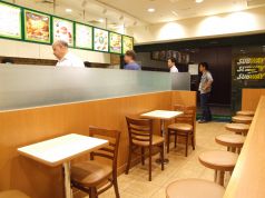 サブウェイ SUBWAY 赤坂アークヒルズ店の雰囲気2