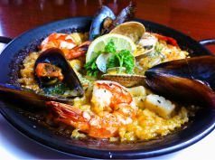 料理メニュー写真&nbsp;魚介のパエリア