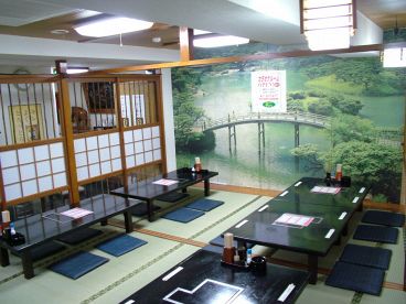 でんでん 中央店の雰囲気1