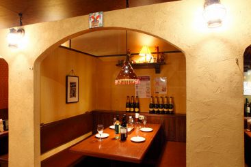 イタリア酒場 バール クッチーナ 琴似店の雰囲気1