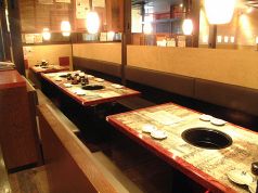 牛角 アクロスプラザ 幸町店の雰囲気2