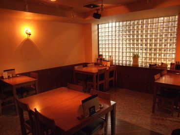 オステリアバッコ Osteria Baccoの雰囲気1