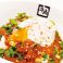 料理メニュー写真&nbsp;ピリ辛そぼろの温玉ヤッコ