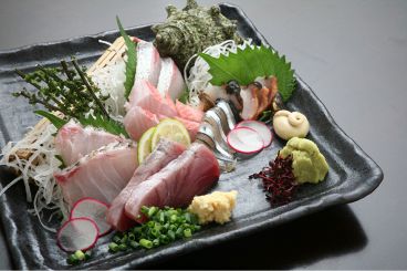 東京の島々 潮騒 水道橋店のおすすめ料理1