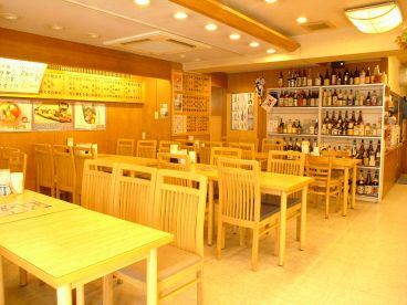 築地すし鮮 6丁目 場外市場店の雰囲気1