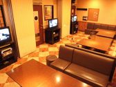 自慢の大部屋写真2　モニターを4台設置