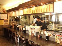 牛たん炭焼 利久 本町店の雰囲気2