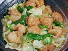 料理メニュー写真 塩ホルモンのキャベツ炒め