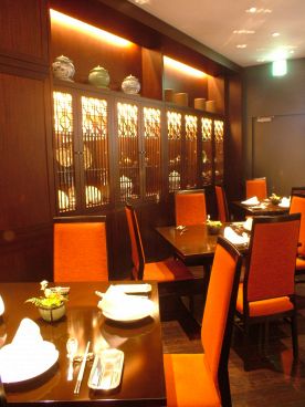 広東名菜 赤坂璃宮 赤坂 Bizタワーの雰囲気1