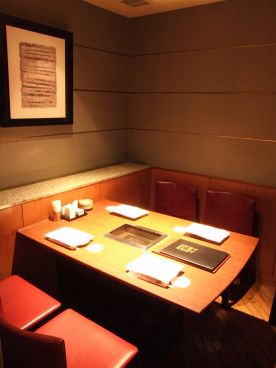 徳寿 とくじゅ 新橋の雰囲気1