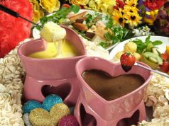 大人気チーズ&チョコのＷフォンデュコース