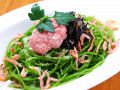 料理メニュー写真&nbsp;マグロとひじきの和風オリーブオイル/ほうれん草麺（ビタミンＡ，葉酸が豊富）