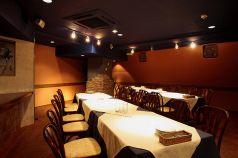 テーブル個室、15～40名様迄収容可能です。