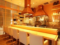 料理人の『業』も堪能出来るカウンター席