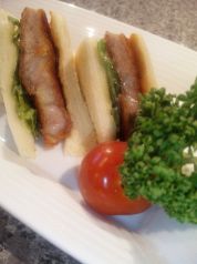 料理メニュー写真&nbsp;ロースカツサンド