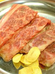 巴 焼肉食堂の写真