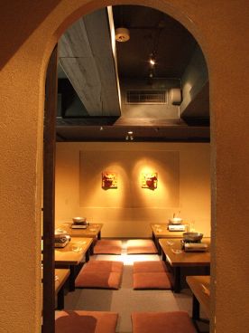 アダン 青山店の雰囲気1