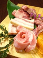 豚美 福島店 焼肉のおすすめ料理1