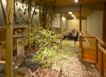 らん月 銀座の雰囲気1