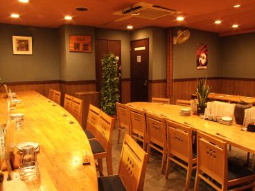胡坐 アグラ AGURA 居酒屋の雰囲気1