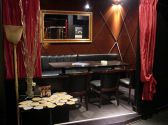 ゆっくりお食事を楽しめるソファーテーブル