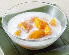 料理メニュー写真 マンゴココナッツミルク