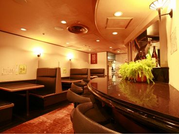 銀座ハゲ天 クシ KUSHI 東武百貨店 池袋店の雰囲気1