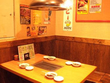 焼肉 まるしま 本店の雰囲気1