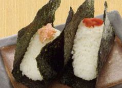 料理メニュー写真 おにぎり(鮭/梅)