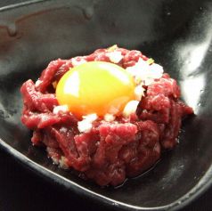 料理メニュー写真 馬刺し/馬ユッケ