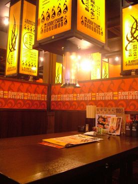 静岡酒場 情熱ホルモンの雰囲気1